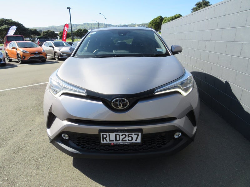 2017 Toyota C-HR 1.2PT image 3