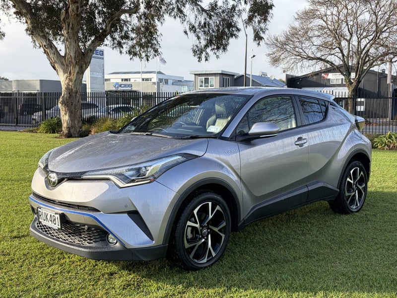 2017 Toyota C-HR 1.2PT Automatic FWD SUV image 3