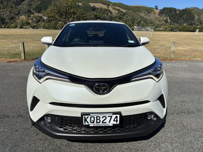 2017 Toyota C-HR 1.2PT CVT AWD SUV/5D/5S image 2