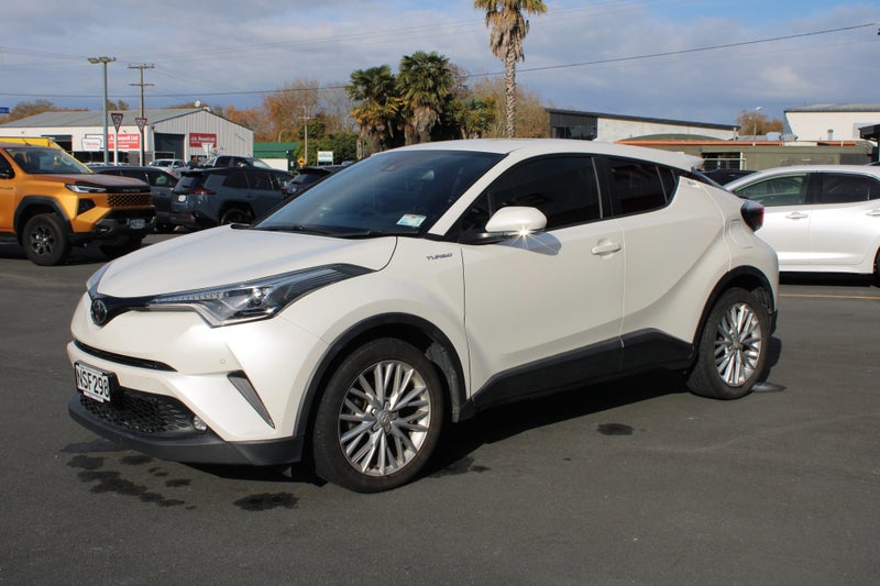 2017 Toyota C-HR 1.2PT CVT FWD SUV/5D/5S image 2