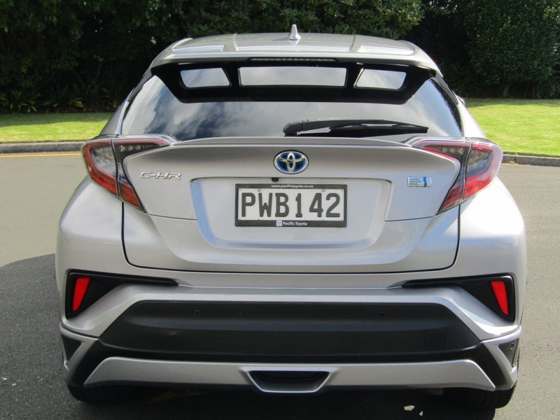 2017 Toyota C-HR 1.8 Hybrid G image 4