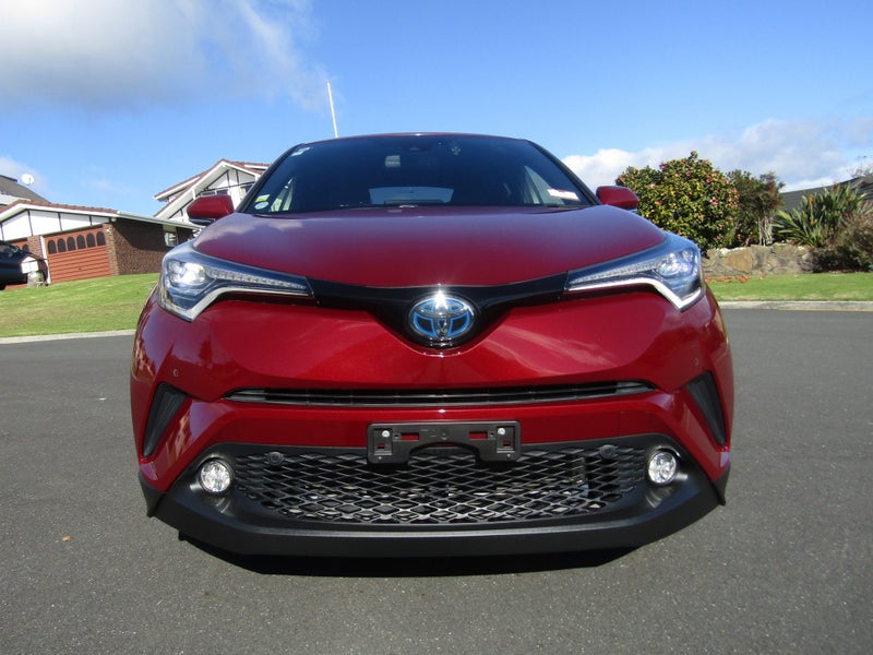 2017 Toyota C-HR 1.8 Hybrid G image 2
