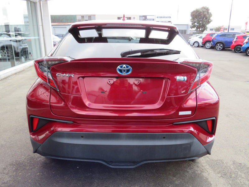 2017 Toyota C-HR 1.8 Hybrid G 5 Dr SUV CVT image 4