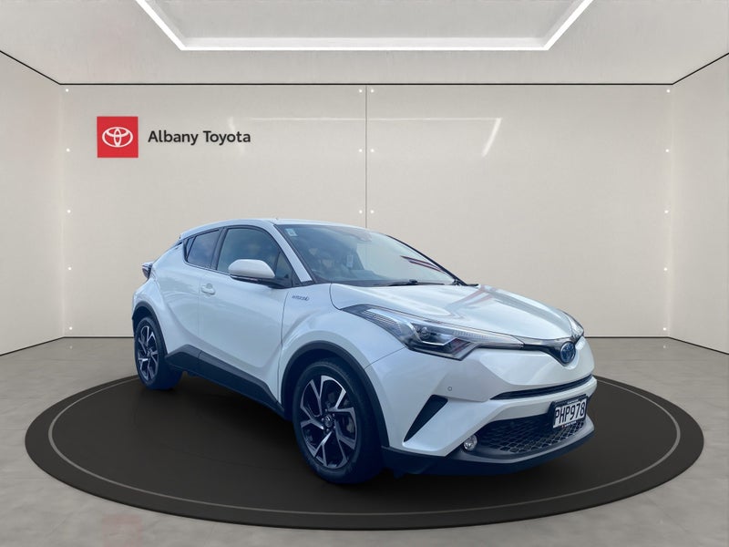 2017 Toyota C-HR 1.8 Hybrid G 5 Dr SUV CVT FWD image 1