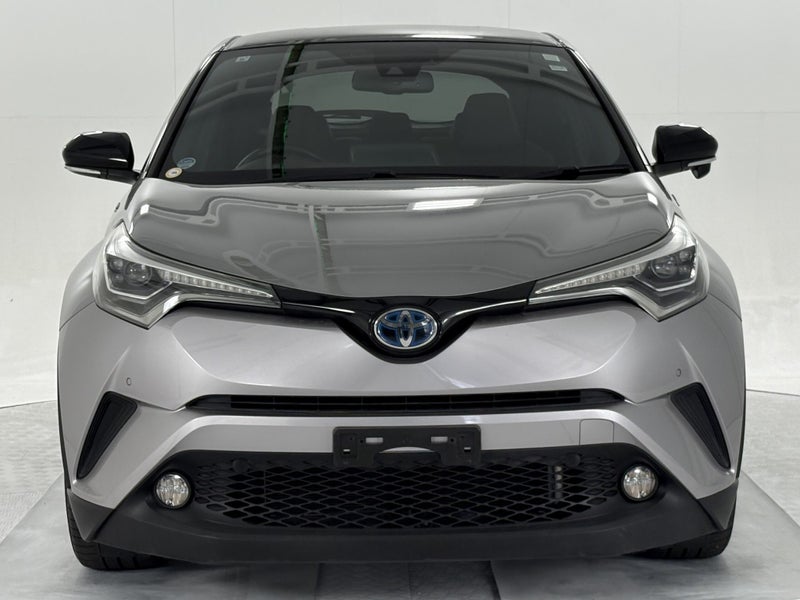 2017 Toyota C-HR 1.8 Hybrid G 5 Dr SUV CVT FWD image 3