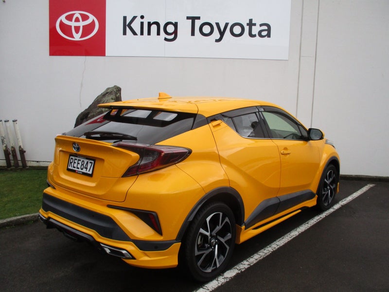 2017 Toyota C-HR 1.8 Hybrid G 5+ Warranty image 5