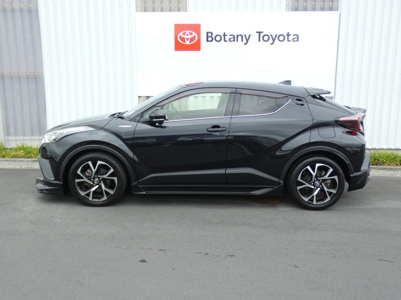 2017 Toyota C-HR 1.8 Hybrid G image 5