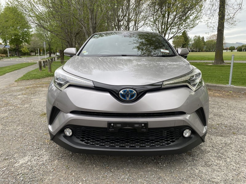 2017 Toyota C-HR 1.8 Hybrid G 5Dr SUV CVT FWD image 2