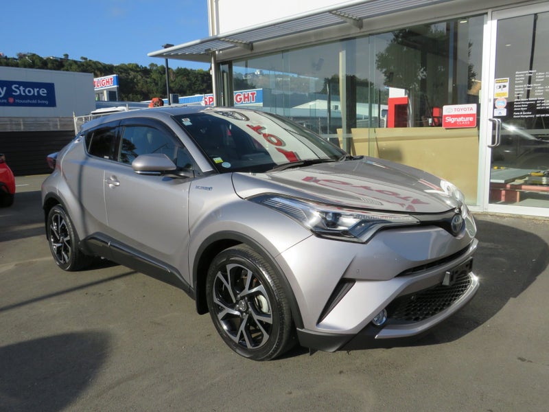 2017 Toyota C-HR 1.8 Hybrid G image 2