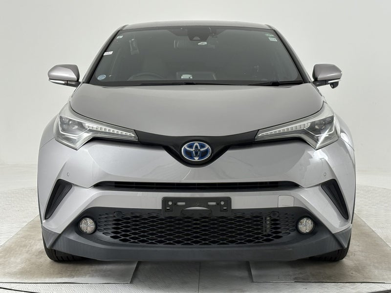 2017 Toyota C-HR 1.8 Hybrid G image 2