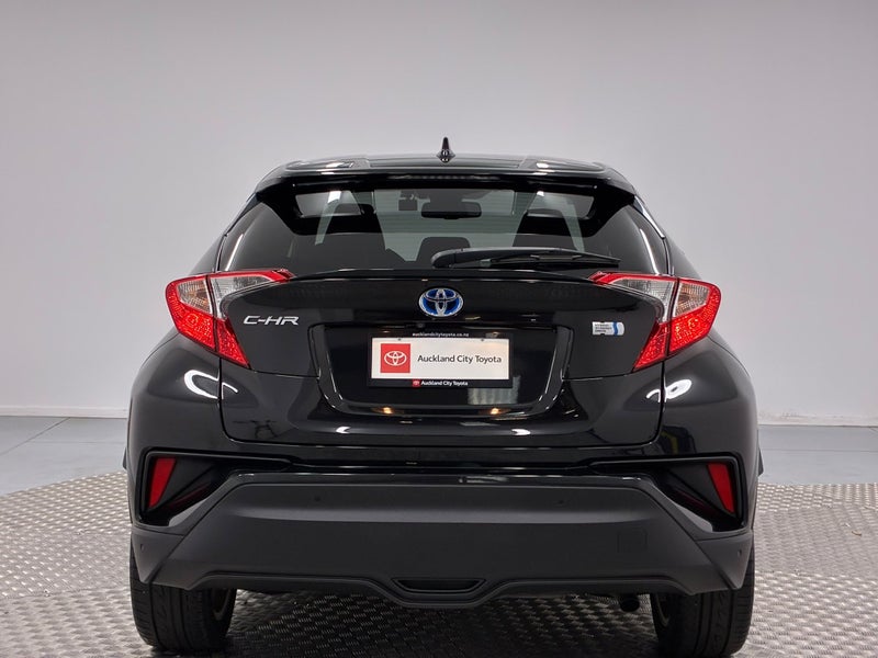 2017 Toyota C-HR 1.8 Hybrid G image 4