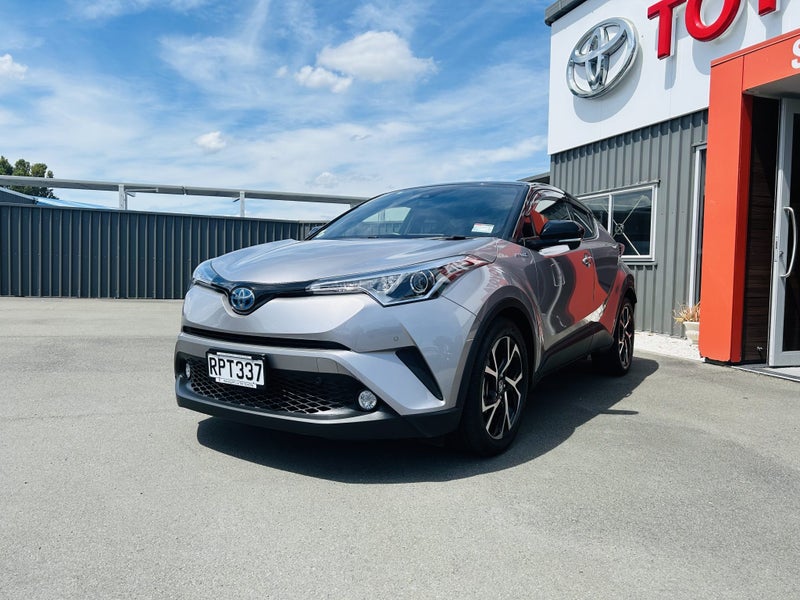 2017 Toyota C-HR 1.8 Hybrid G Automatic SUV image 5