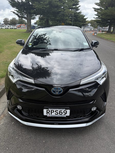 2017 Toyota C-HR 1.8 Hybrid G Automatic SUV image 5