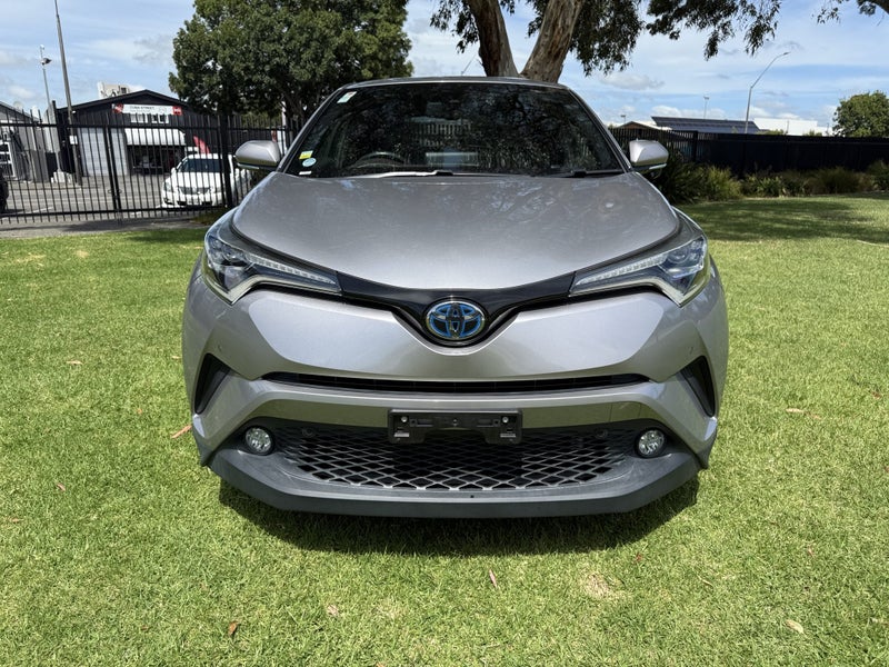 2017 Toyota C-HR 1.8 Hybrid G Automatic SUV image 2