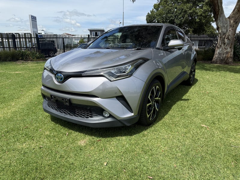 2017 Toyota C-HR 1.8 Hybrid G Automatic SUV image 3