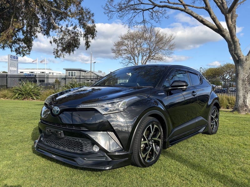 2017 Toyota C-HR 1.8 Hybrid G Automatic SUV image 3
