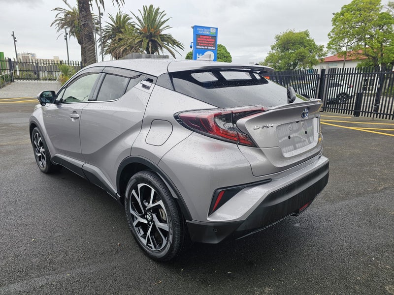 2017 Toyota C-HR 1.8 Hybrid G Automatic SUV - C... image 5