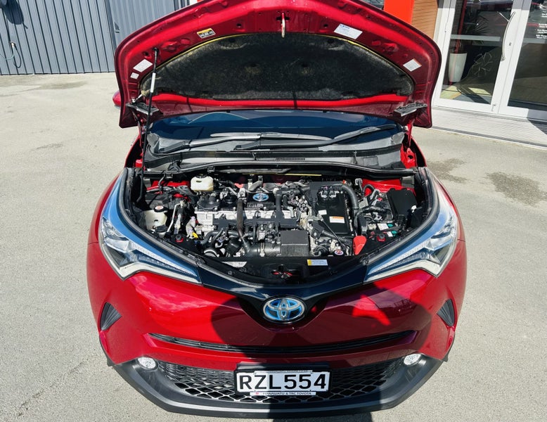 2017 Toyota C-HR 1.8 Hybrid G Automatic SUV (NZ... image 3