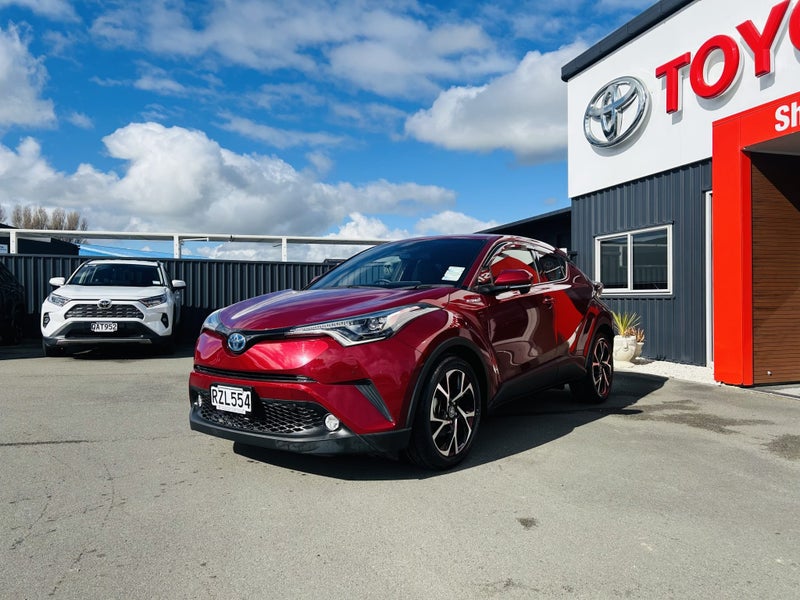 2017 Toyota C-HR 1.8 Hybrid G Automatic SUV (NZ... image 5