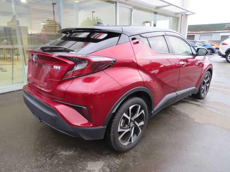 2017 Toyota C-HR 1.8 Hybrid G LED Edition 5 Dr... image 5