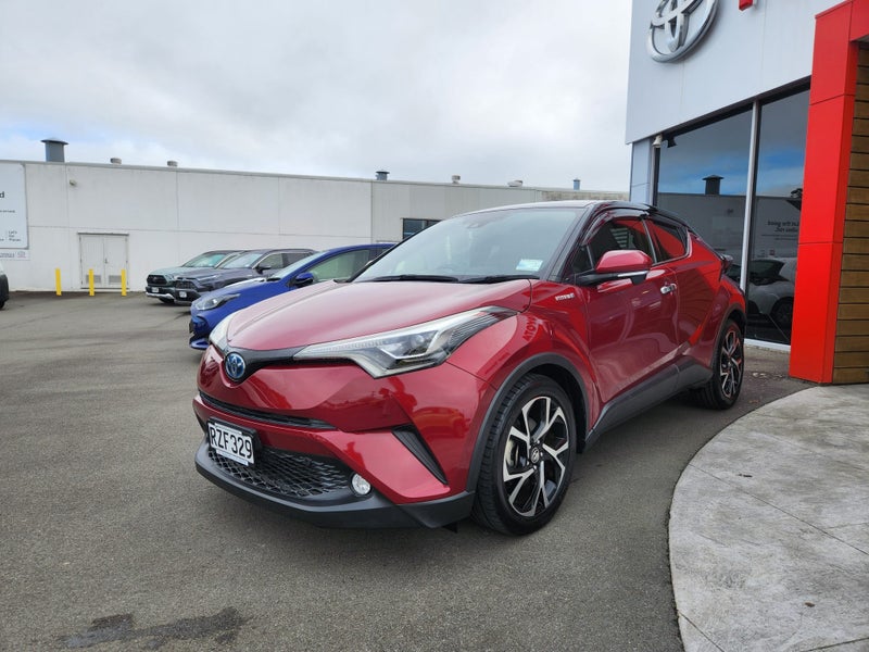 2017 Toyota C-HR 1.8 Hybrid G LED Edition Autom... image 3