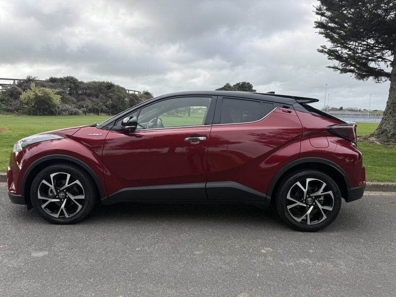 2017 Toyota C-HR 1.8 Hybrid G LED Edition Autom... image 2