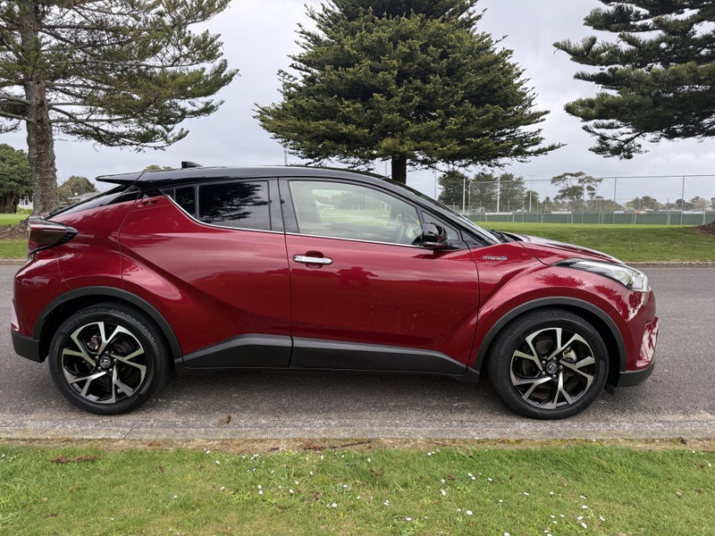2017 Toyota C-HR 1.8 Hybrid G LED Edition Autom... image 3