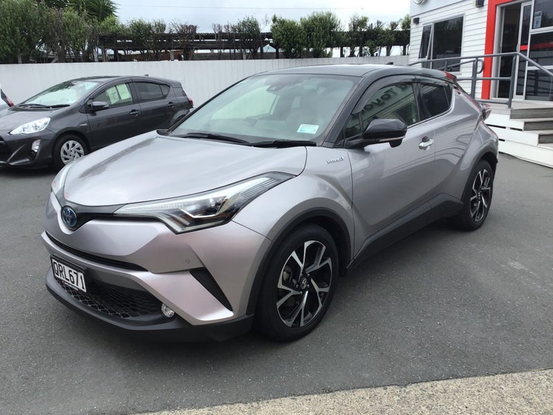 2017 Toyota C-HR 1.8 Hybrid G LED Edition Hybri... image 3