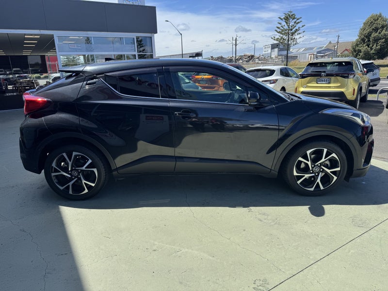 2017 Toyota C-HR Hybrid 1.8P Automatic G SUV image 5