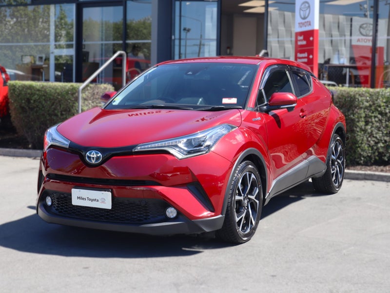 2017 Toyota C-HR HYBRID G, Push Start image 3