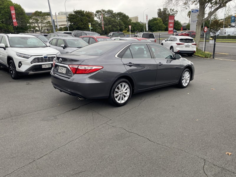 2017 Toyota Camry ATARA S 2.5P SEDAN 6AT image 2