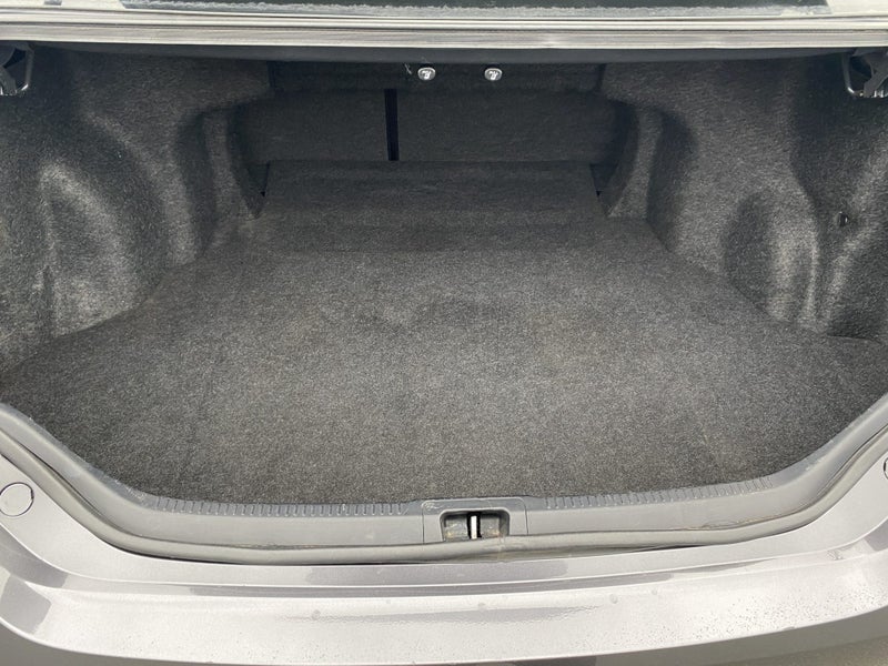 2017 Toyota Camry ATARA S 2.5P SEDAN 6AT image 4