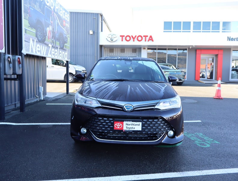 2017 Toyota Corolla Fielder 1.5 Hybrid G WxB 5... image 2
