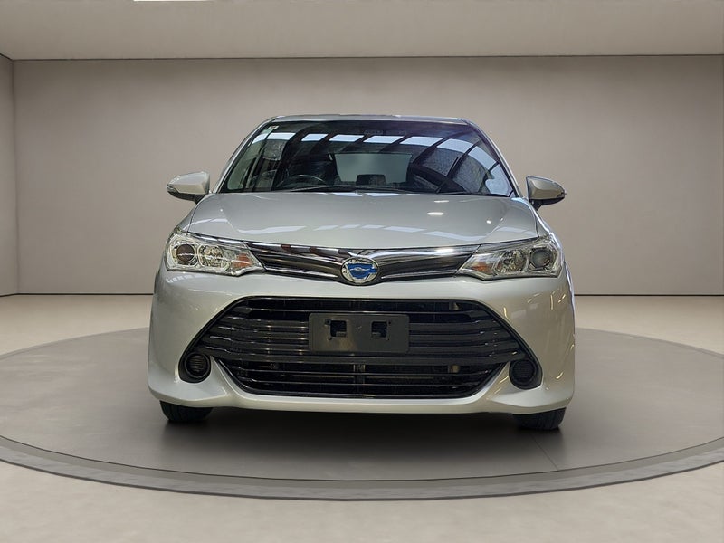 2017 Toyota Corolla Fielder 1.5L Hybrid 2WD Wagon image 3