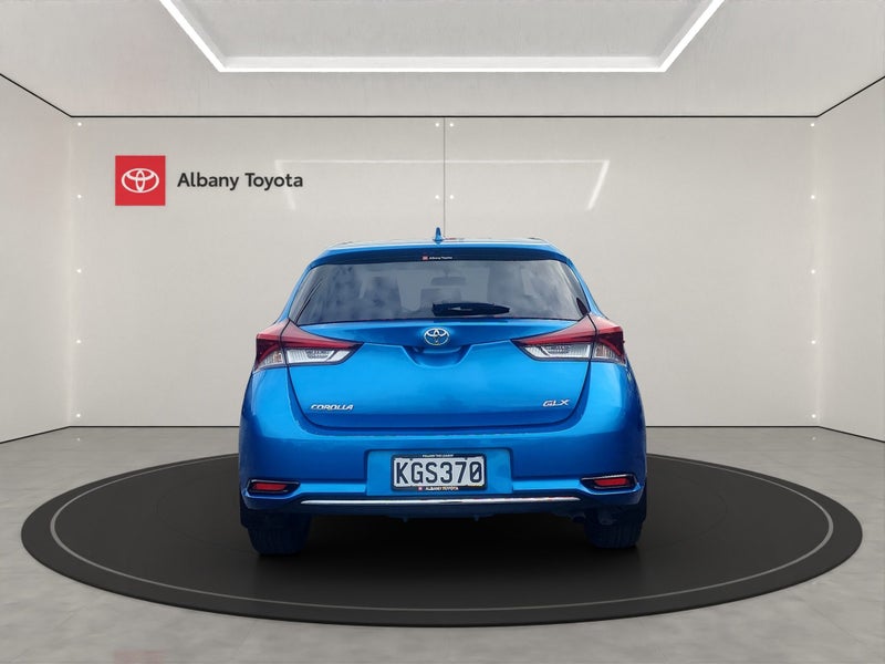 2017 Toyota Corolla GLX FWD 1.8P HATCH/5 CVT image 4