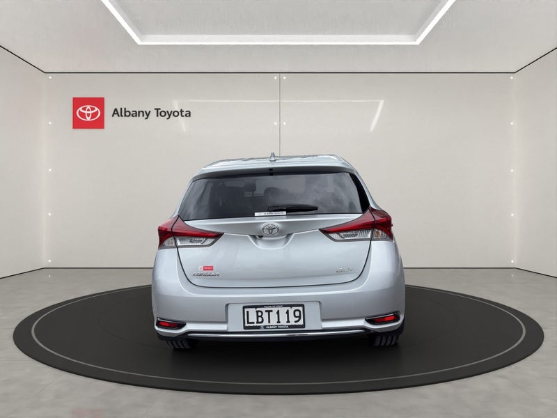 2017 Toyota Corolla GLX FWD 1.8P HATCH/5 CVT (Z... image 4