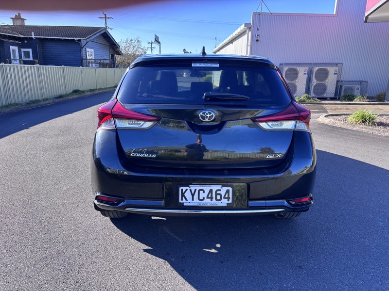 2017 Toyota Corolla GLX FWD 1.8P HATCH/5 CVT (Z... image 4