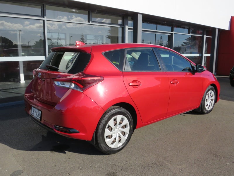 2017 Toyota Corolla GX FWD 1.8P image 5
