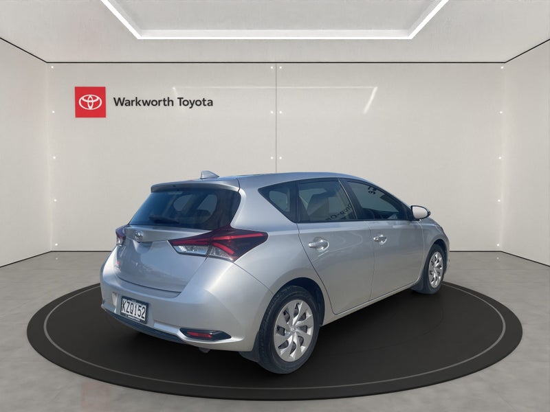 2017 Toyota Corolla GX FWD 1.8P HATCH/5 CVT (ZR... image 3