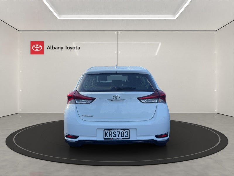 2017 Toyota Corolla GX FWD 1.8P HATCH/5 CVT (ZR... image 4