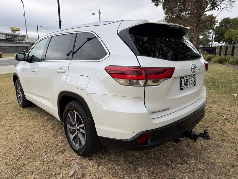 2017 Toyota Highlander GXL 3.5P Automatic AWD SUV image 5