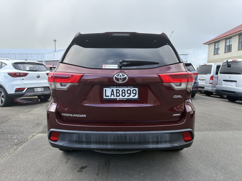 2017 Toyota Highlander GXL AWD image 4