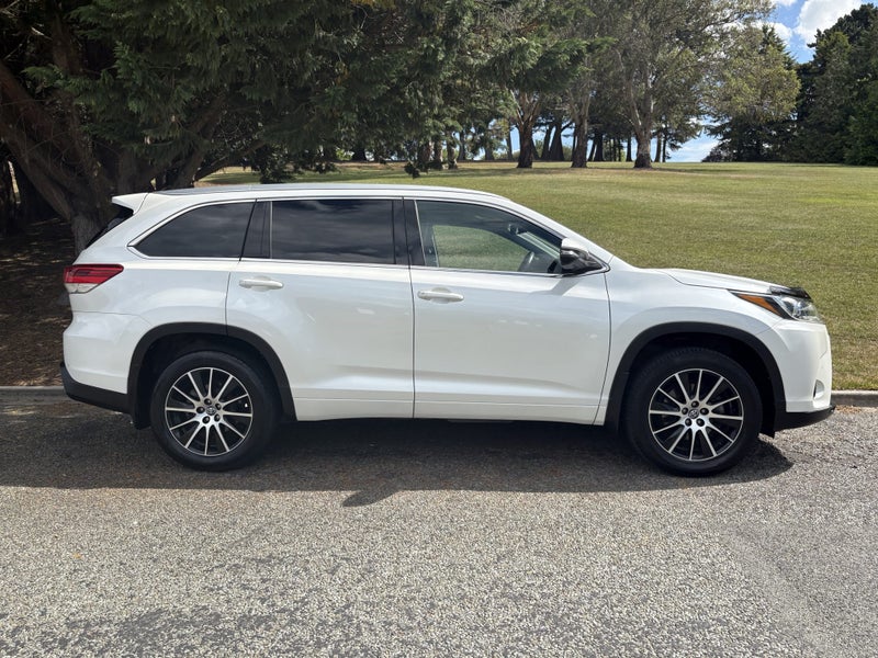2017 Toyota Highlander Limited 3.5P 8AT AWD SUV... image 3