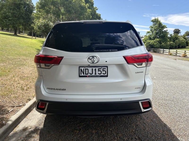 2017 Toyota Highlander Limited 3.5P 8AT AWD SUV... image 5