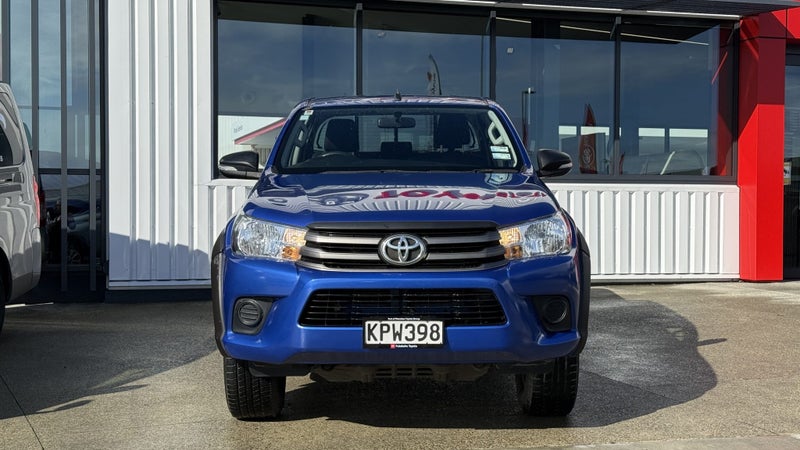 2017 Toyota Hilux 2WD SR 2.8DT DOUBLE CAB UTE 6AT image 4