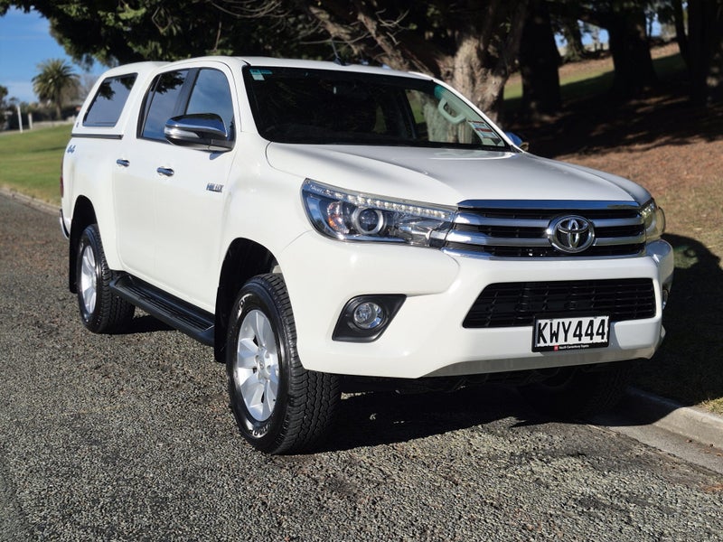 2017 Toyota Hilux 4WD SR5 2.8DT DOUBLE CAB UTE/... image 3