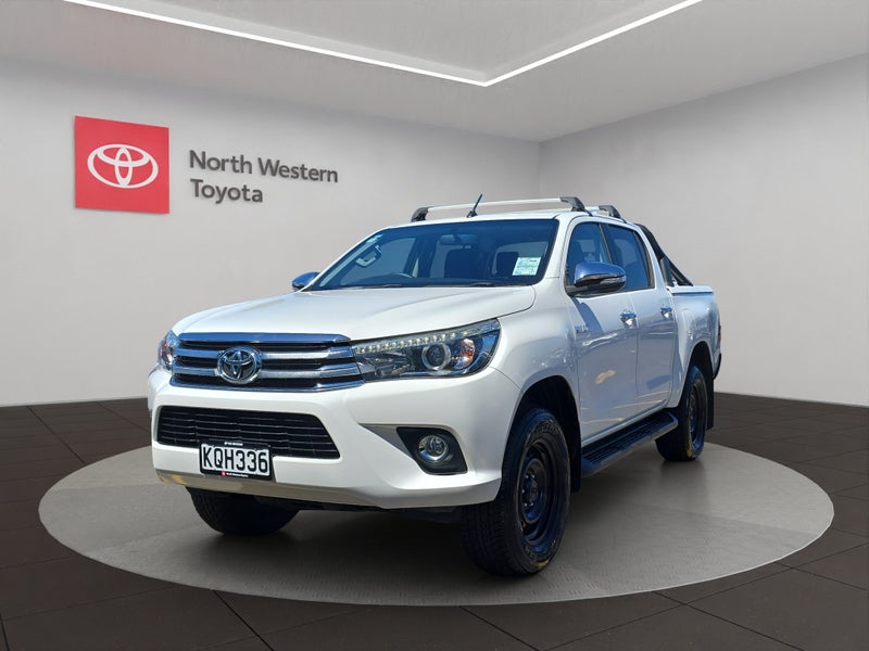 2017 Toyota Hilux SR5 2.8L Diesel Turbo 4WD Ute image 3