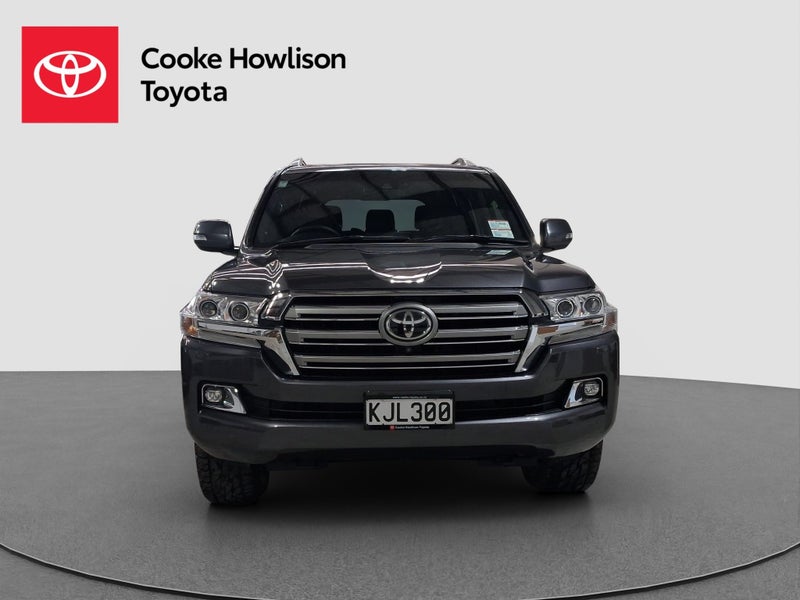 2017 Toyota Land Cruiser 200 VX 4WD 4.5TD image 2
