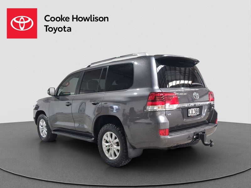 2017 Toyota Land Cruiser 200 VX 4WD 4.5TD image 5