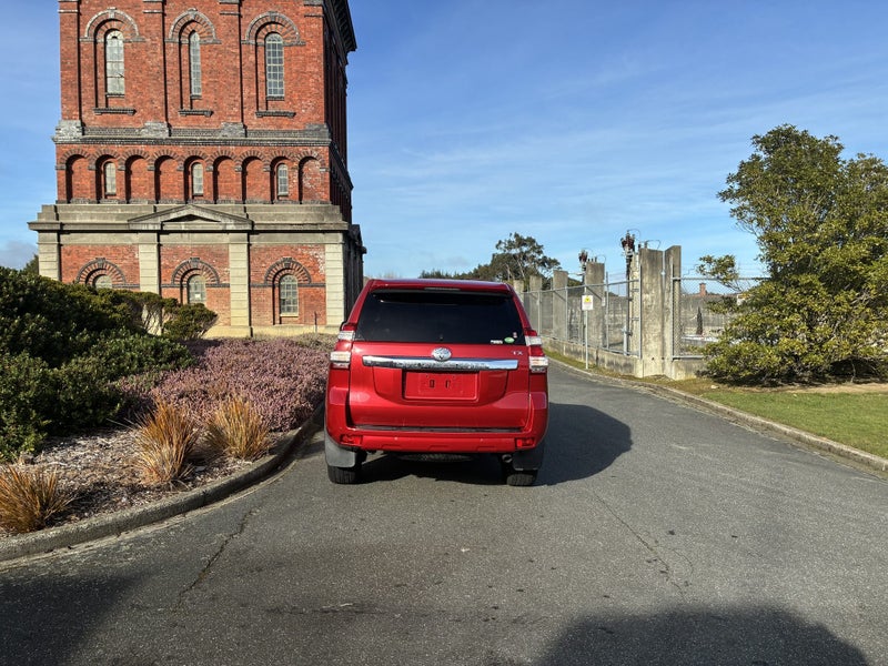 2017 Toyota Land Cruiser Prado TX image 4
